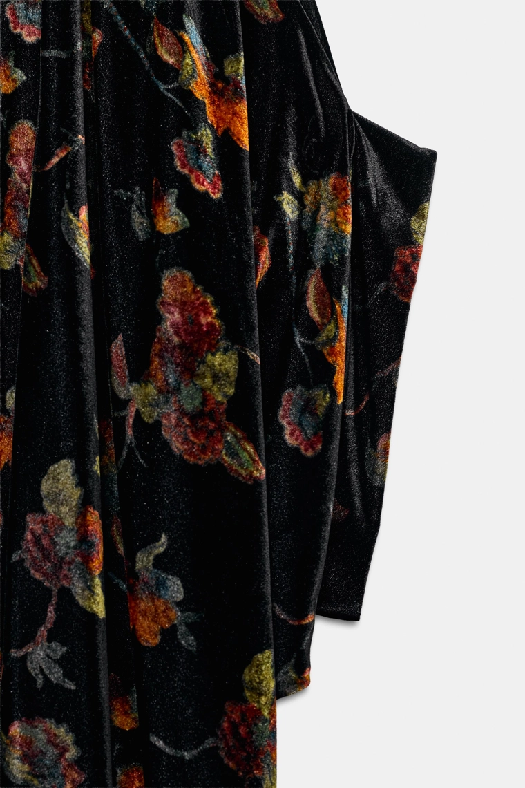 Пальто из велюра с цветочным принтом Zara «ZW»