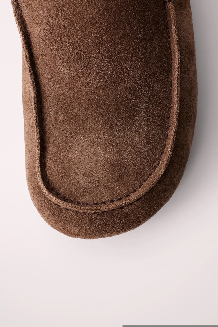 Мюли из замши split, коллекция caramel london x zara