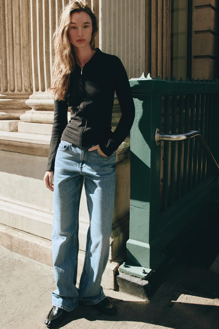 Мягкая куртка на молнии
