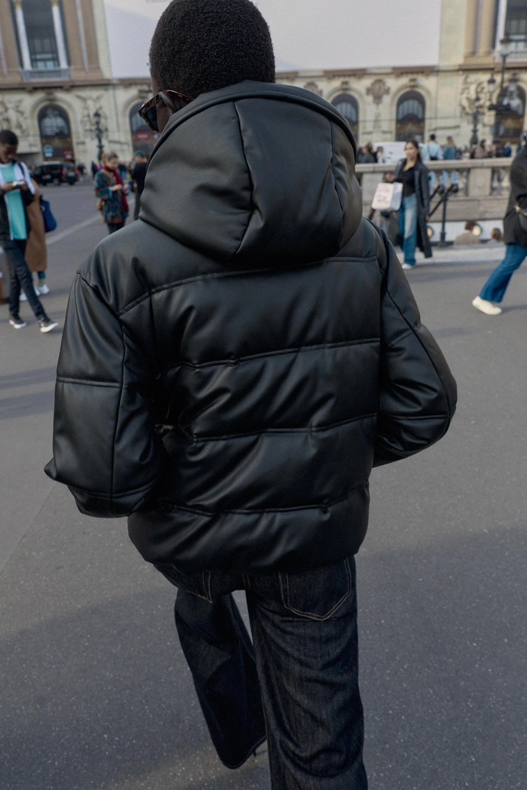 Ветрозащитный куртка-анорак из водоотталкивающего квилта из эко-кожи