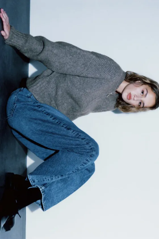 ТРИКОТАЖНЫЙ БОМБЕР С МОЛНИЕЙ