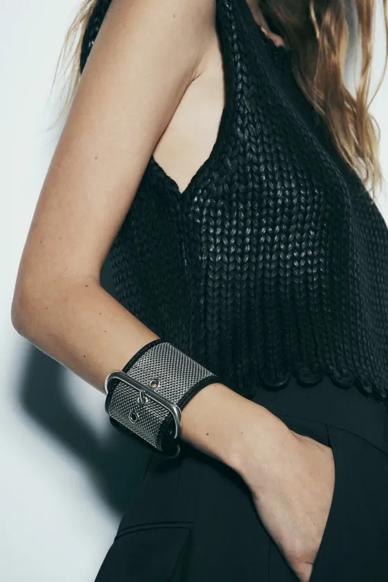 КОЖАНЫЙ БРАСЛЕТ С МЕТАЛЛИЧЕСКОЙ СЕТКОЙ