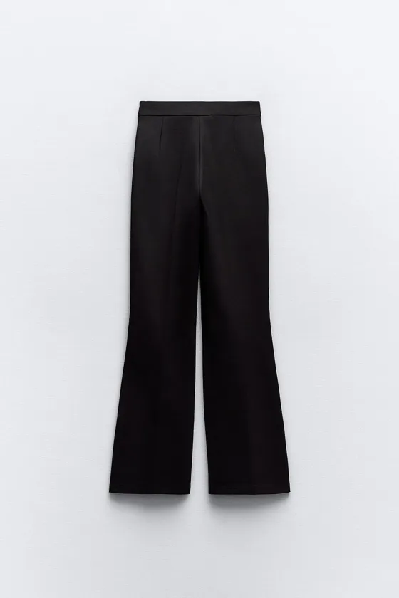 ЛЕГИНСЫ BOOTCUT С МЕТАЛЛИЧЕСКОЙ КНОПКОЙ