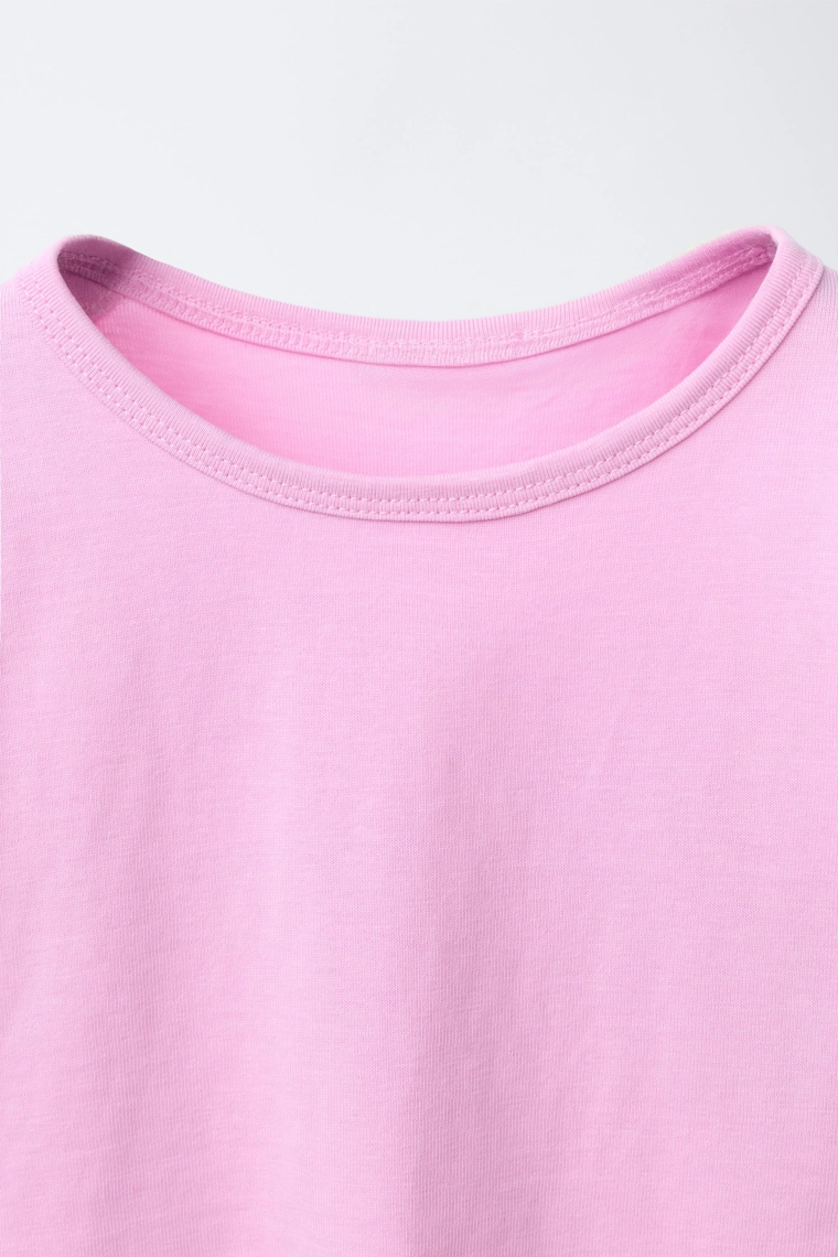 Простая футболка