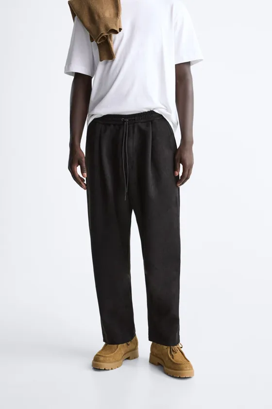 БРЮКИ WIDE-FIT ИЗ ИСКУССТВЕННОЙ ЗАМШИ