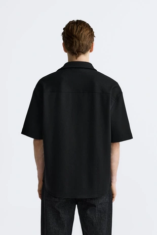 Комфортная куртка рубашечного кроя с рельефным узором - Заказать в России