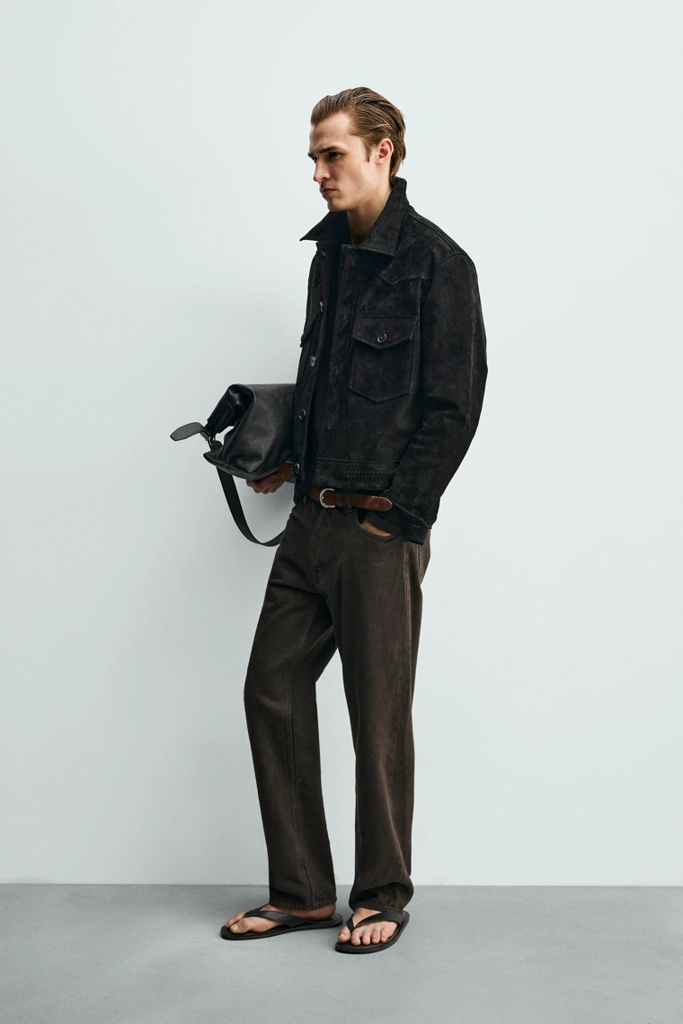 Укороченная кожаная куртка из замши