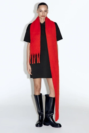 Платье с воротником поло и короткими рукавами- Заказать в России