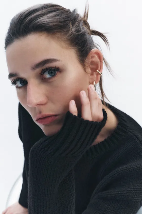 СВИТЕР С КАРМАНАМИ