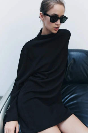 Короткое платье из мягкой ткани- Заказать в России