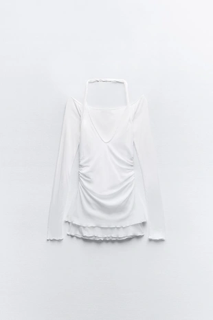 Топ с горловиной халтер и накладной деталью- Заказать в России