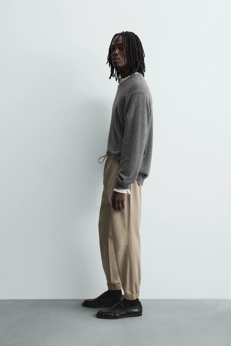 Брюки slim fit с поясом-джоггер