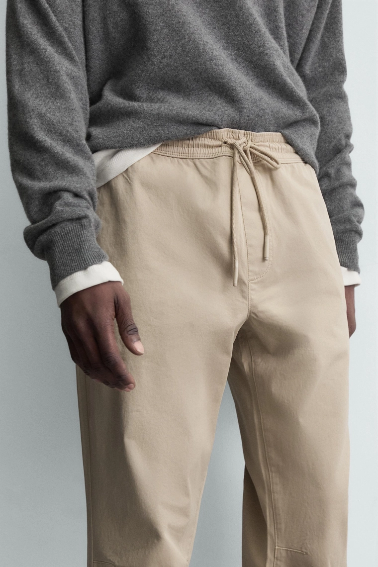 Брюки slim fit с поясом-джоггер