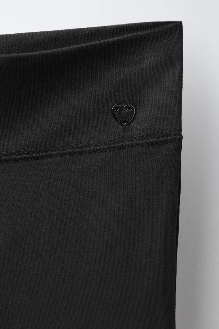 Леггинсы-клеш