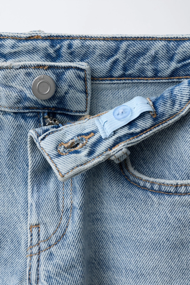 Джинсы прямого кроя