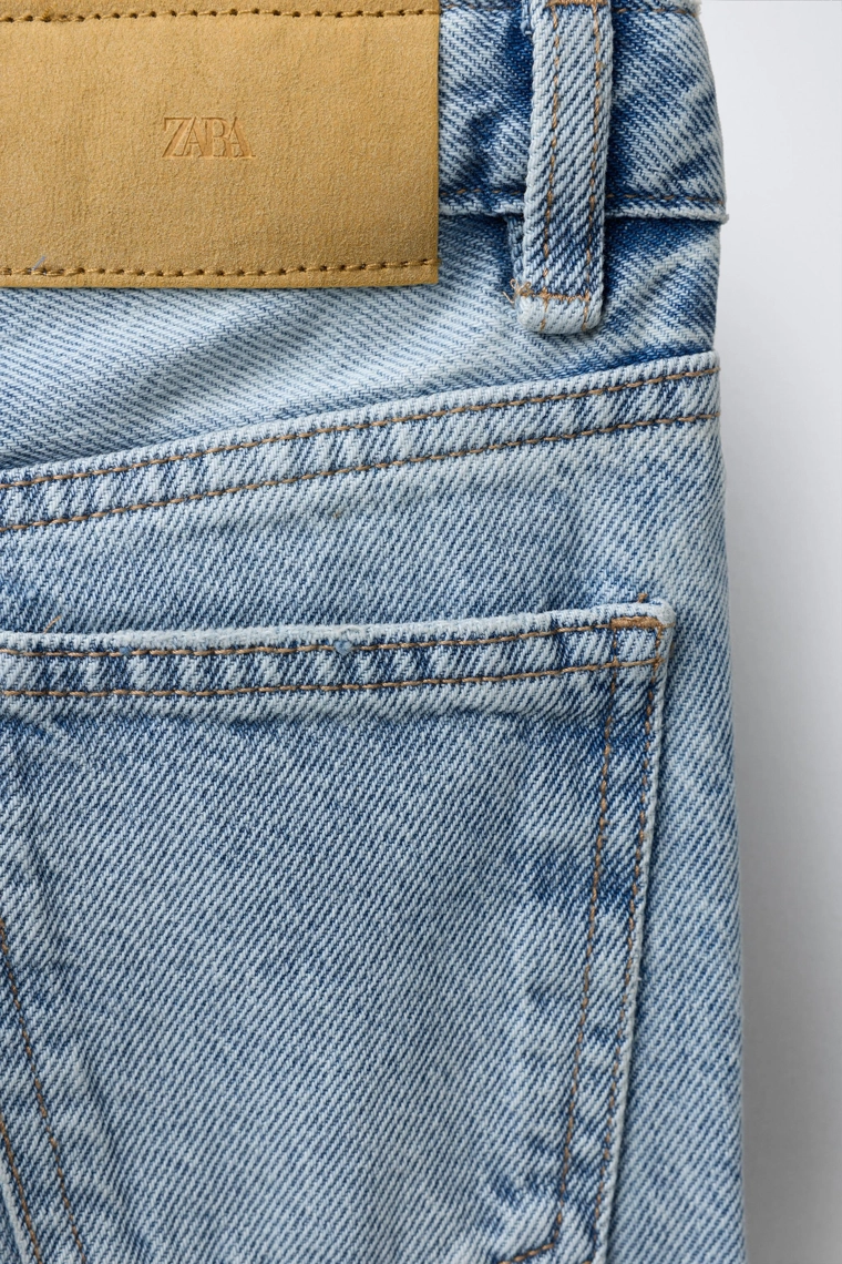 Джинсы прямого кроя