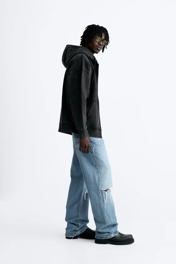 ХУДИ ИЗ ТКАНИ С ЭФФЕКТОМ ПОТЕРТОСТИ