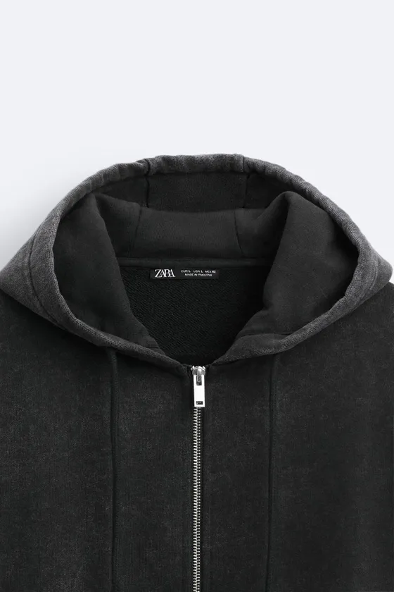 ХУДИ ИЗ ТКАНИ С ЭФФЕКТОМ ПОТЕРТОСТИ