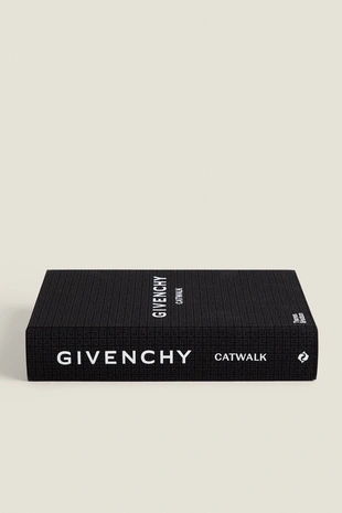 Книга для подиума GIVENCHY- Заказать в России