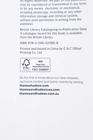 Книга о подиуме версаче- Заказать в России