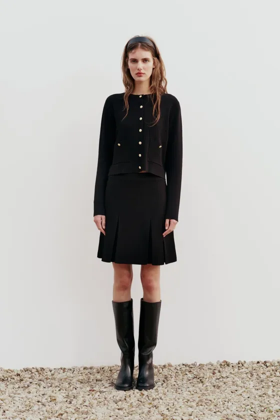 КАРДИГАН С ЗОЛОТИСТЫМИ ПУГОВИЦАМИ