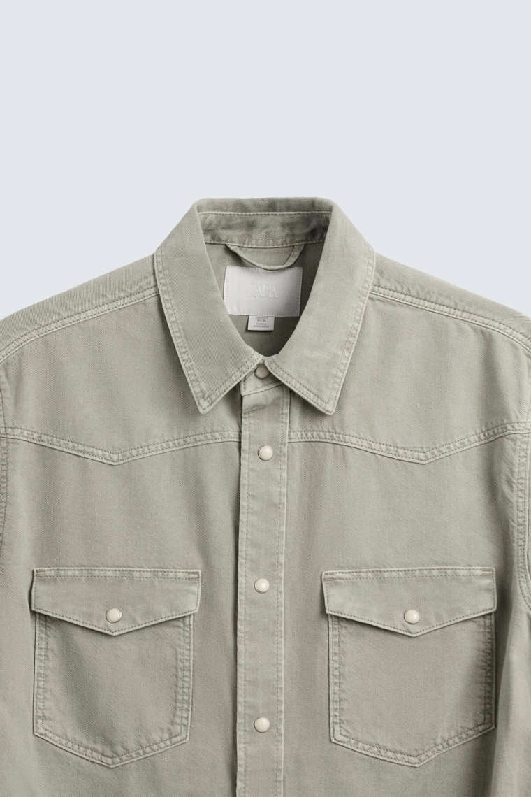 Джинсовая рубашка в стиле вестерн