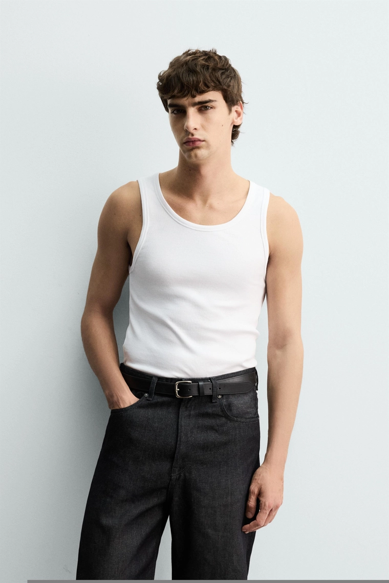 Базовый ребристый топ без рукавов