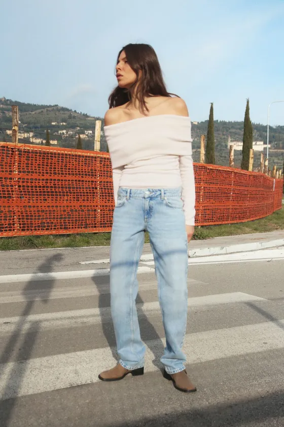 СВИТЕР SOFT С ОТКРЫТЫМИ ПЛЕЧАМИ