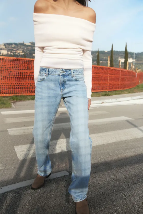 СВИТЕР SOFT С ОТКРЫТЫМИ ПЛЕЧАМИ