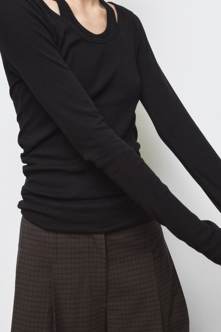 Футболка с двойным ребром