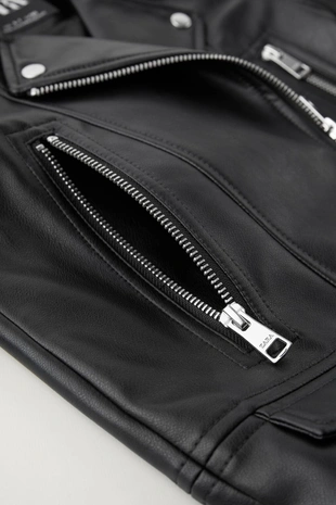 Куртка в байкерском стиле из искусственной кожи- Заказать в России