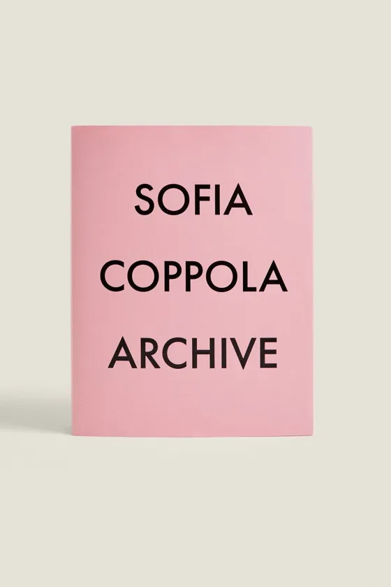 Книга archive от софии коппола