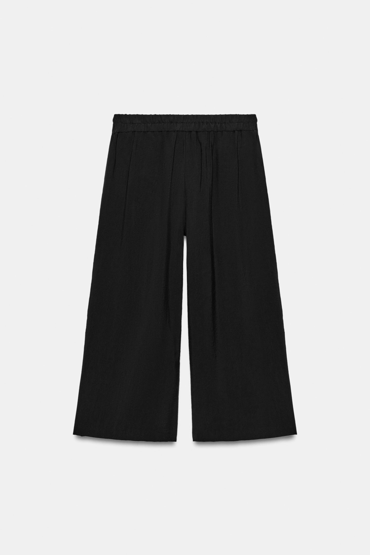 Бриджи с линиями вытачек