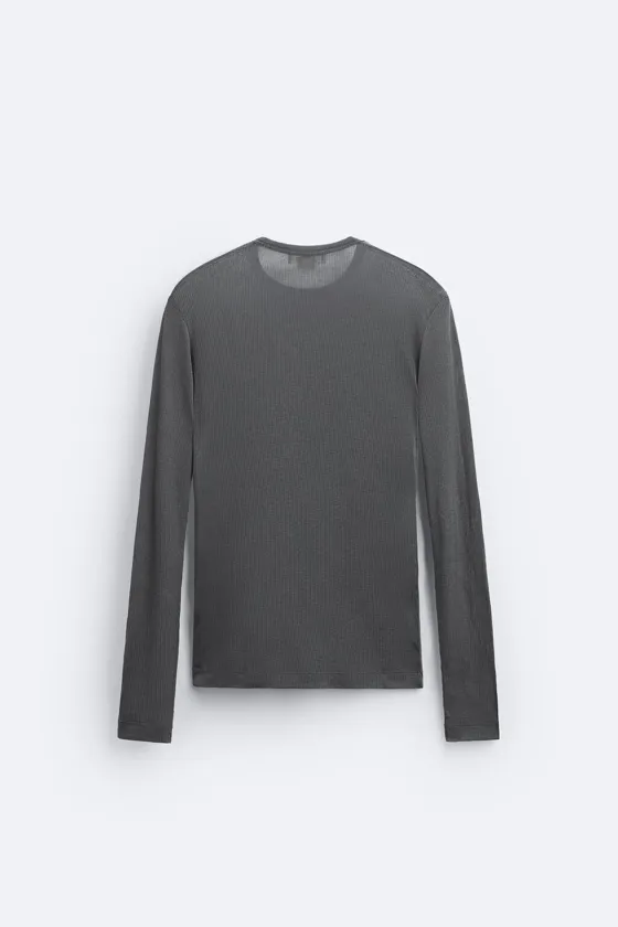 ФУТБОЛКА ИЗ ПОЛУПРОЗРАЧНОЙ ТКАНИ В РУБЧИК