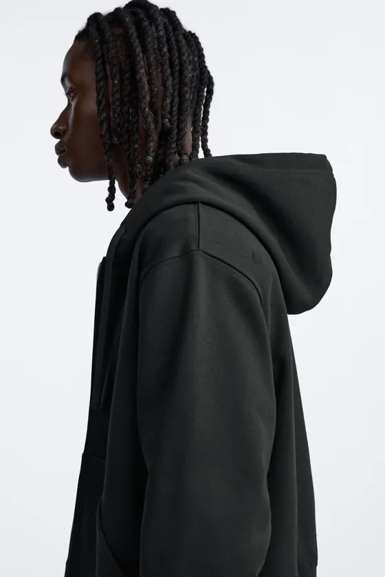 ТОЛСТОВКА С МОЛНИЕЙ