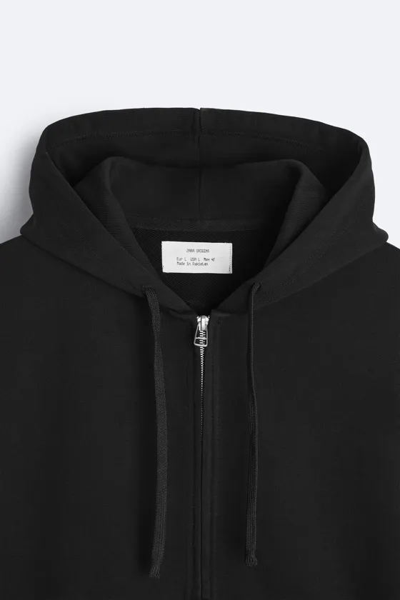 ТОЛСТОВКА С МОЛНИЕЙ