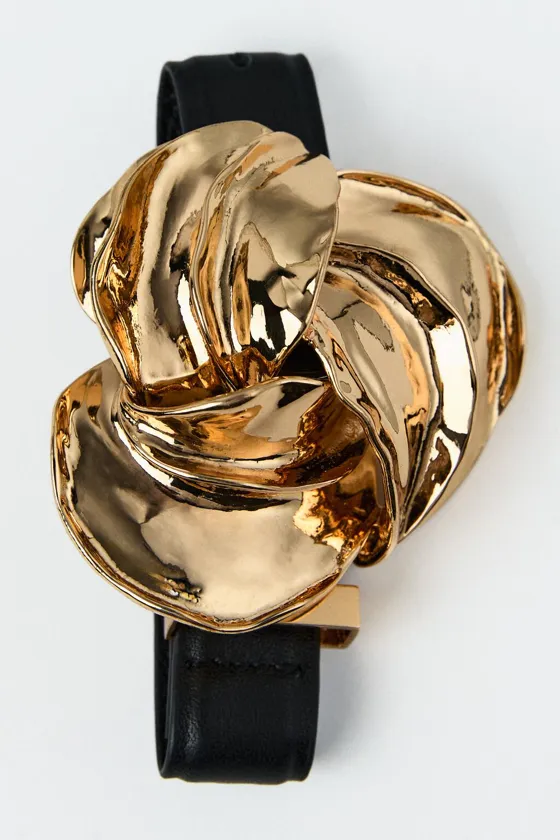 БРАСЛЕТ С РЕЛЬЕФНЫМ УЗЛОМ