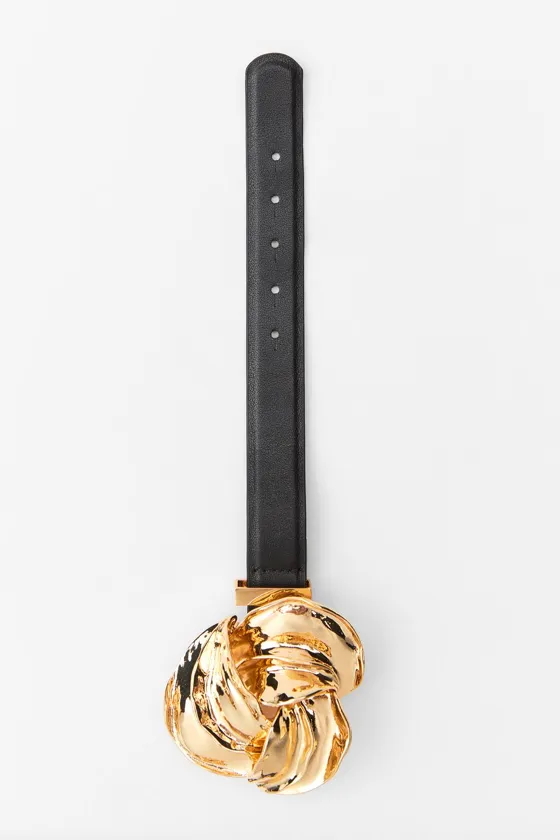 БРАСЛЕТ С РЕЛЬЕФНЫМ УЗЛОМ