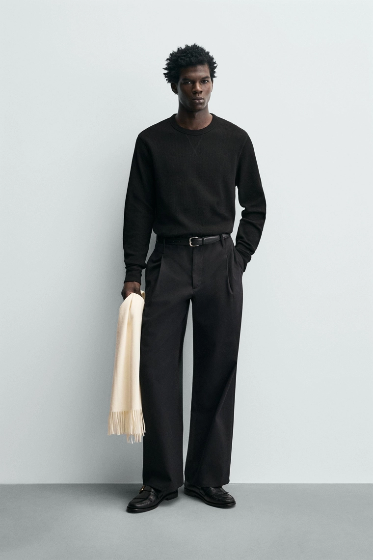 Футболка с текстурой рельефного трикотажа