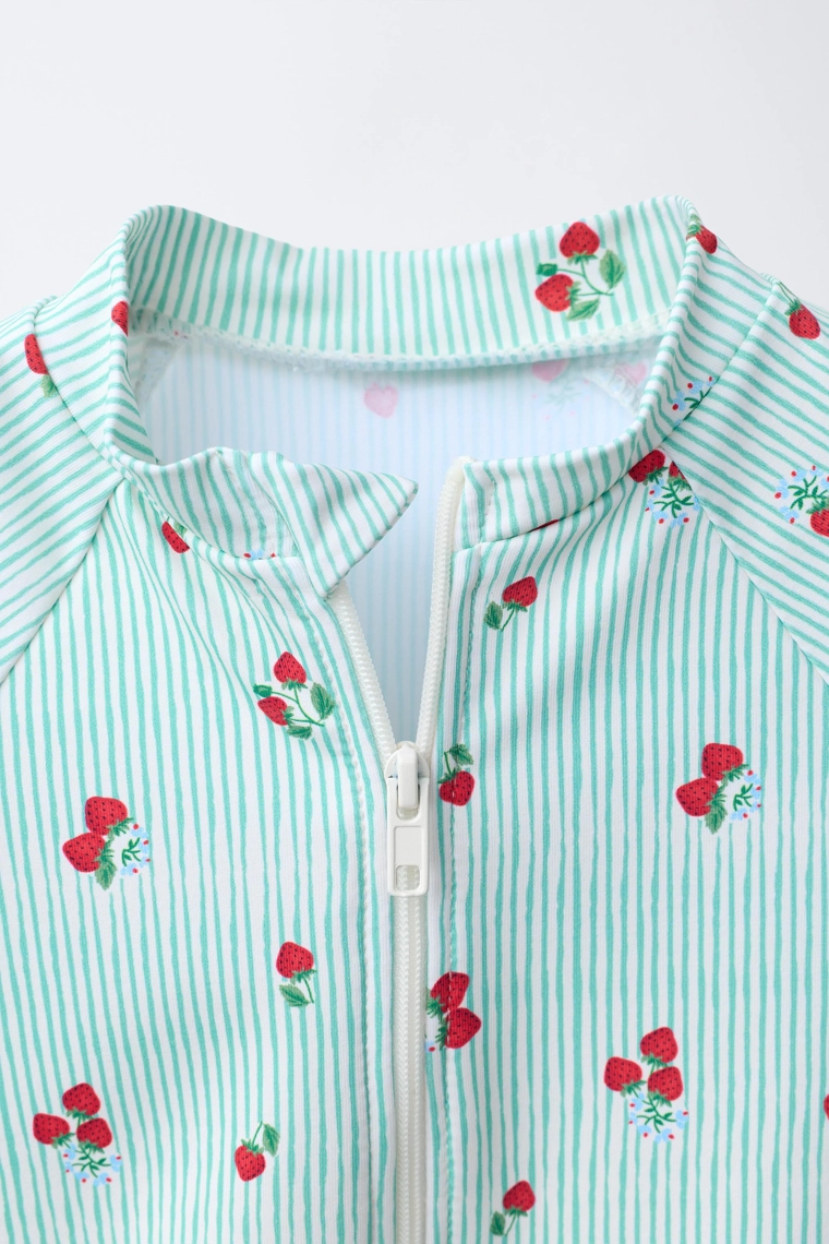 Купальник с ягодами и полосками для детей от 1 до 6 лет