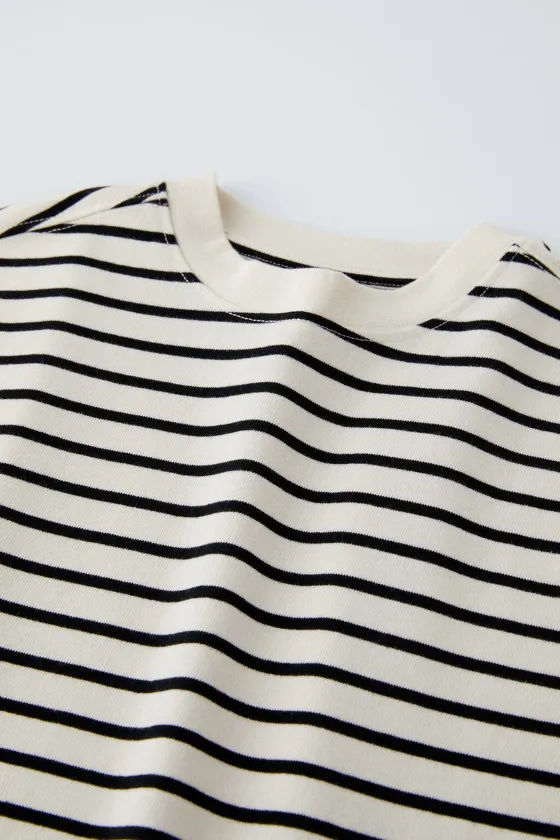 ФУТБОЛКА В ПОЛОСКУ