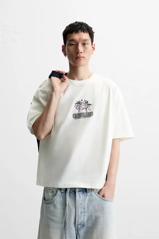 Футболка с контрастным принтом