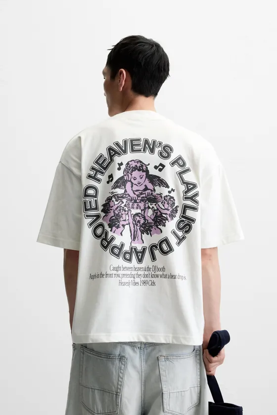 Футболка с контрастным принтом