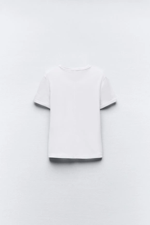 Футболка со декоративной строчкой на спине- Заказать в России