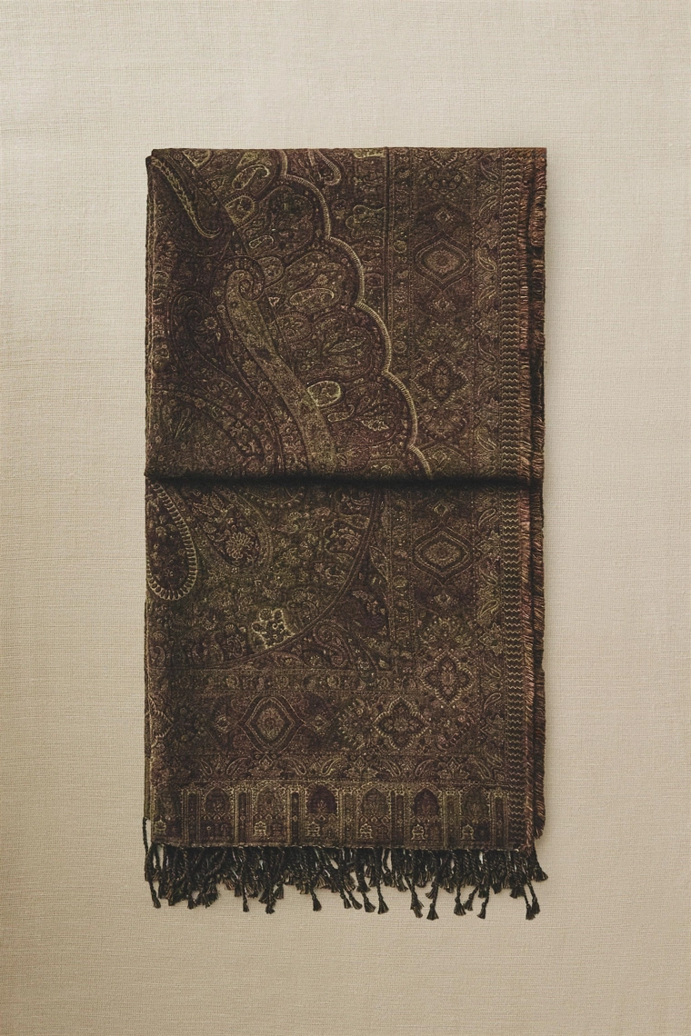 Покрывало с жаккардовым узором paisley