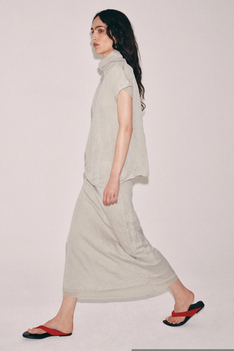 Юбка миди с волнистыми складками из вязаного материала