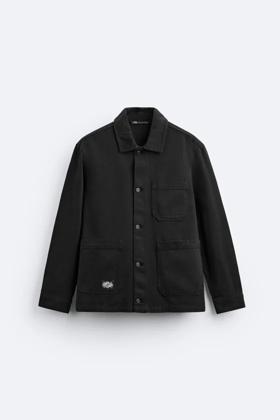 КУРТКА-РУБАШКА ИЗ РЕЛЬЕФНОЙ ТКАНИ