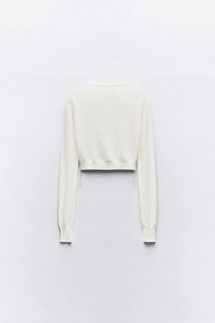 Свитер с контрастными швами- Заказать в России