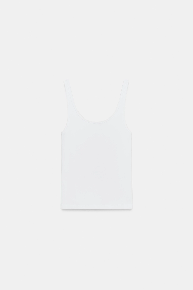 Топ на бретельках