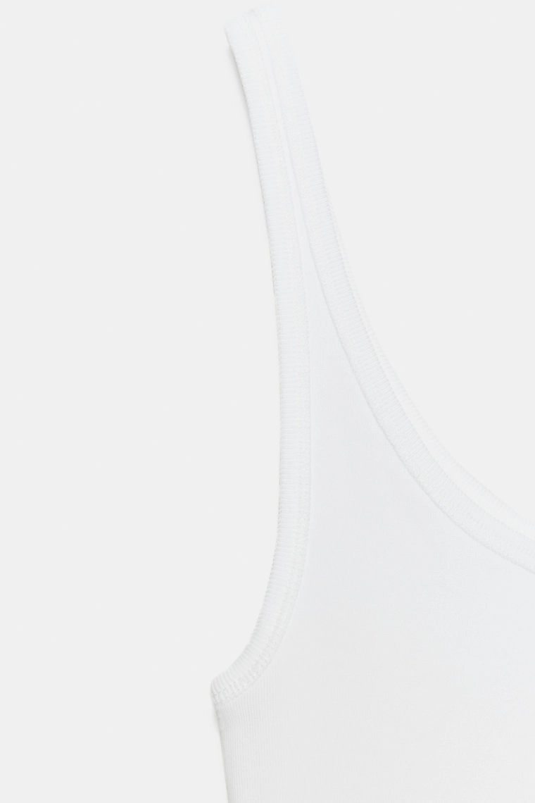 Топ на бретельках